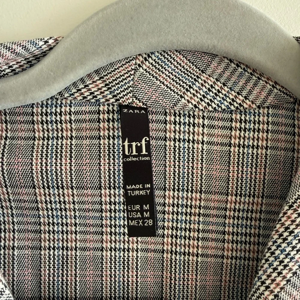 Zara Gray Plaid Double-Breasted Short Sleeve Blazer with Black Tie Size Medium - Picture 3 of 5